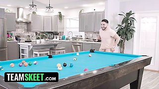 Funny Freya Von Doom and Sergeant Miles at deep throat smut