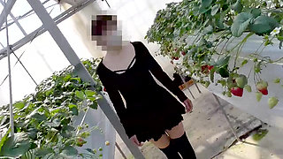 Mayu No.45: Strawberry Picking Exposure, Immediate Oral, Swallowing Specialization