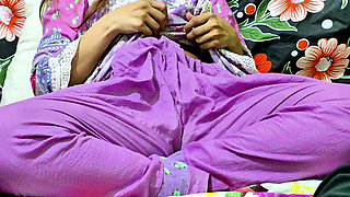 Indian Desi Hot Bhabi-clear Hindi Dirty Talk