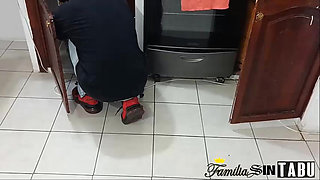 The Conceited Plumber Stuck His Pipe up the Ass of the Naughty Cheating Wife, Naughty Wife Cheats on the Plumber, Seducing the P