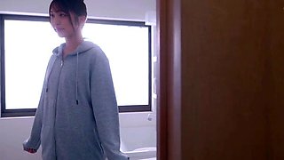 Bald asian pussy babes blowjob and hardcore at home close up