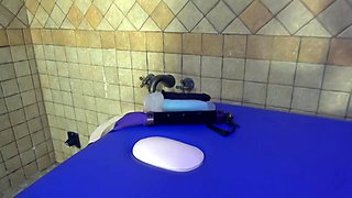 Mel, a naughty girl who doesn't like to wait... - Jacquie et Michel TV