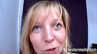Anne Loves Oral Sex Games Before Fucking