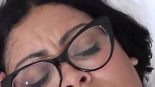 Busty Latina Tests a Newbie. Lolla Smith Teaches Porn on Pepeporn