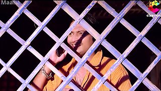 Superb Indian beauty heart-stopping xxx movie