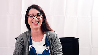 20 Random Questions with Serena Blaire Adult Time