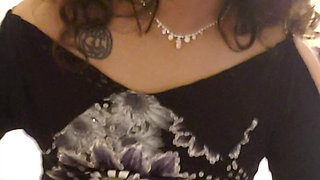 Latina crossdreser playing in bed