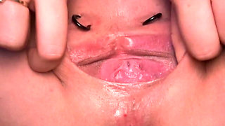 Sklavins Stabbed Her Labia