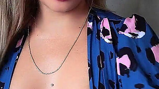 Boss Doesn't Oppose and Ends up Fucking His Worker in the Middle of Construction