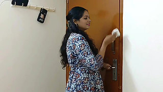 ROMANTIC SEX WITH DESI MAID