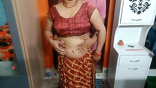 Very Beautiful Indian Bhabhi in Red Saree