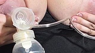 Breast Pumping 32 H Tits