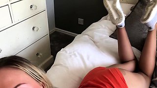 Awesome Big Boobs Blonde Masturbates In The Shower