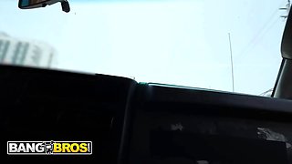 Bangbros - daya dare the wondrous engineer takes the bus rail of her life and swallows ace’s sperm