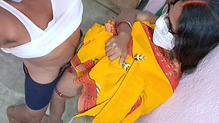 Horny Indian Bhabhi Gets