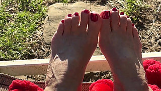 Fan Request Granny Naked in Sun Shows Dirty Rough Soles & Toes GILF