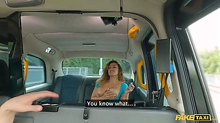 Faux taxi Big Ass laTina Brat la paisita oficial vapes and bangs public porn with Big Tits colombian