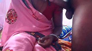 Desi Bhabhi Salma Hindi Sex - Doggy Style Rough Fuck and Kissing with Kajal and Sobha Rani
