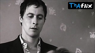 Barbara Kowa Ass, Knockers Episode in Schwarze Schafe