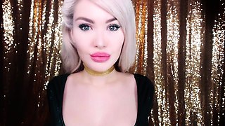 Glamour babe with big boobs masturbates in lingerie