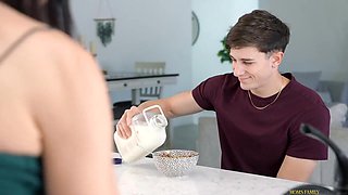 Brunette MILF Brooke Barclays - Stepmoms Milk Big Tits - POV Amateur Hardcore with cumshot