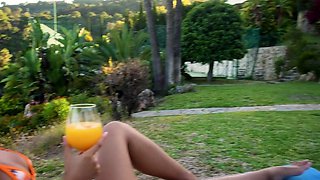 LifeSelector-The Realtor Always Rings Twice