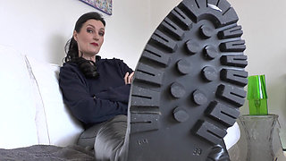 Lick My Boot Street Soles with Your Tongue! Lady Victoria Valente