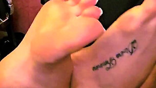 Sheela Sinner Foot Worship Barefoot Kissing Smelling Foot Fetish Socks Smelling