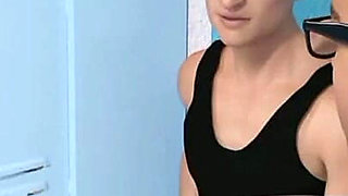 Innocent Teengirl Cheats on Her BF with His Bestfriend!!