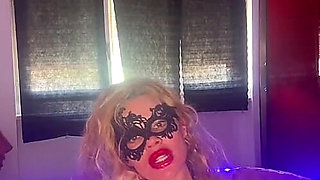 Your Mistress Is Here