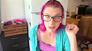 Stepmom Finds Her Inferiority