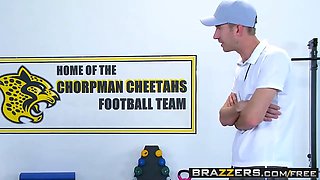 Brazzers - Big Tits in sports - Kagney Linn Karter and danny