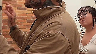 I'm Fucked by the Worker My Stepmom Hired - Cumshot in the Mouth