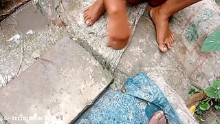 Empty house fun: Shower time with my beautiful