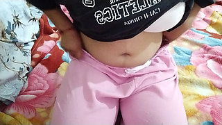 Sinsjonnygirl Play on bed with her boobs