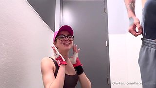 TheRealEmaLee Gets A Facial cumshot After Salad tossing Her Stud