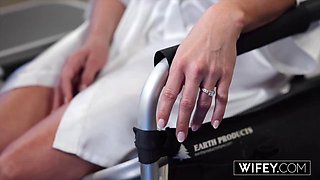 WIFEY Perfect Wife Leah Layz Takes The Biggest Cock Shes Ever Seen, Husband Approves