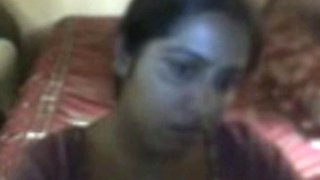 Arab Indian Webcam Girl Shows Off Her Amazing Boobs