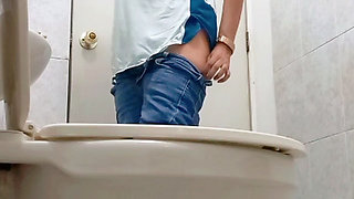 SEXY MATURE WOMAN SHOWS OFF HER PANTIES IN THE BATHROOM