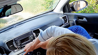 Selena's Feet Posing and Blowjob in a Car