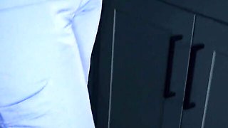 Big cock smut with dainty Richh Des from Dad Crush