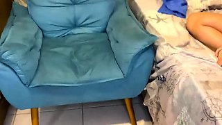 Brasileira com bunda grande faz sexo intenso com um pau