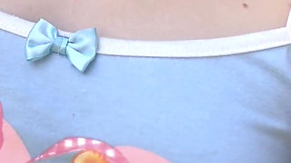 Cute Teen Girl Shows Her Tits in the Park to a Strange Man