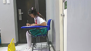 Desperate Student Pee