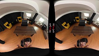 Penelope Cru Secretary