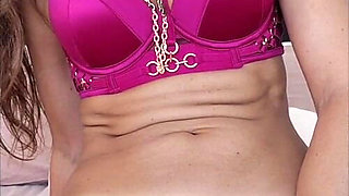 Amazing MILF Angelina Is Trying Out Her New Venus and Explodes in Orgasms