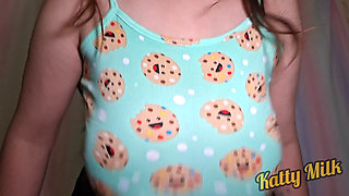 You want my Huge Tits / Shaking and Bouncing (Katty Milk)