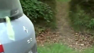 A car sex with the sexy MILF in stockings who likes it in the ass