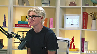 Khloe Kingsley: Squirting on Camera & Red Flags