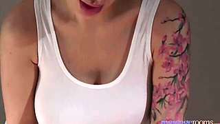 Pure Kayla Green and Daphne Klyde's scissoring video